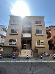 Ｖｉｌｌａ　Ｏｍｉｙａの物件外観写真